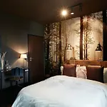 Friends Downtown Hotel 4*