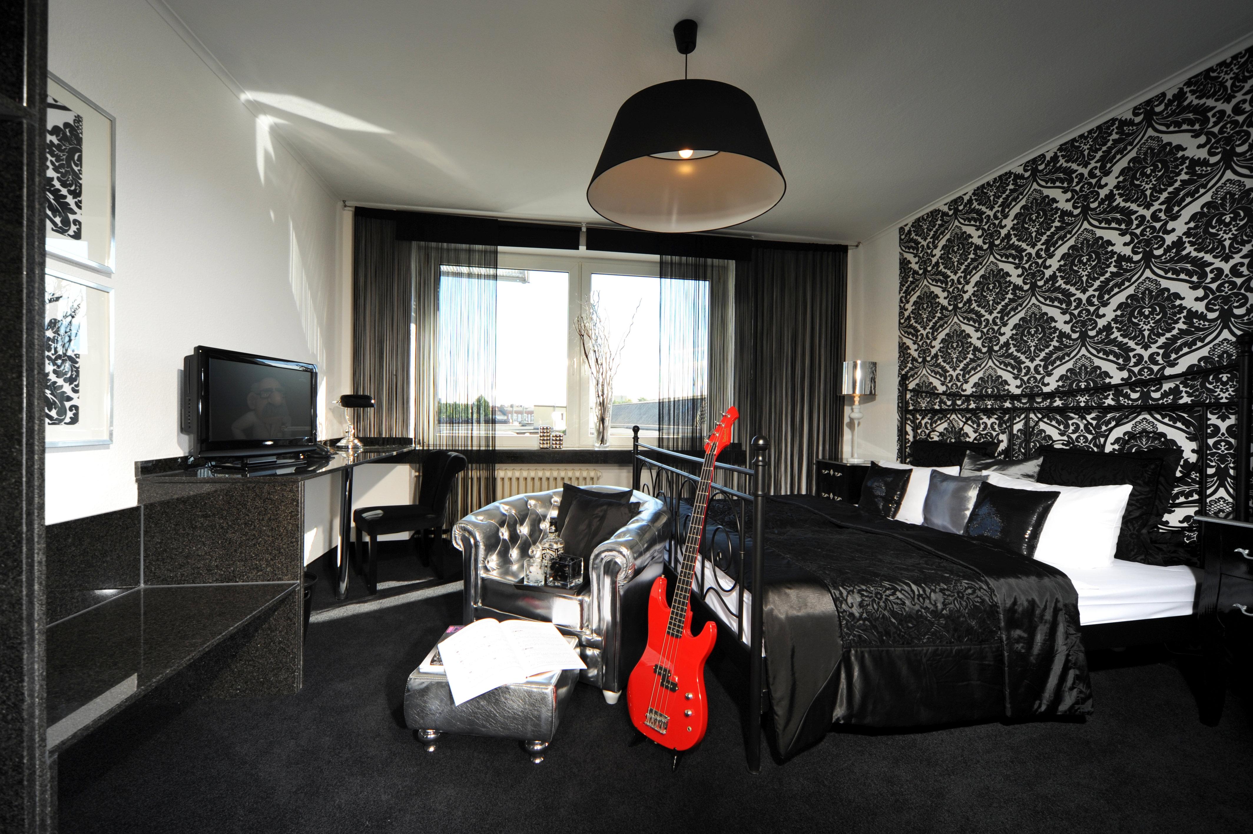 Friends Downtown Dusseldorf