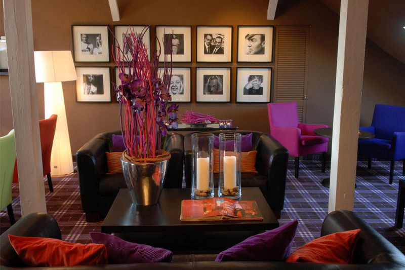 Friends Downtown Dusseldorf